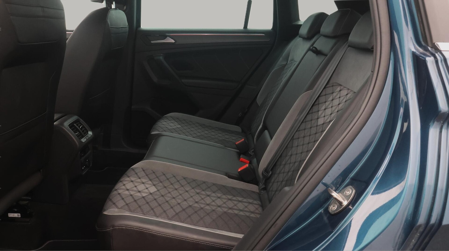 Used Volkswagen Tiguan 2020 for sale - 76735120: Photo 17