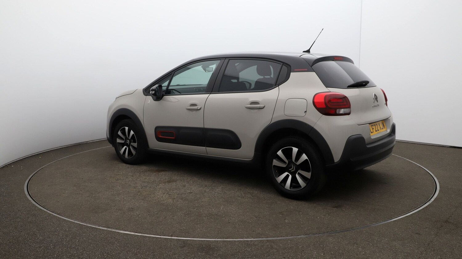 Used Citroen C3 for sale - 76809616: Photo 25