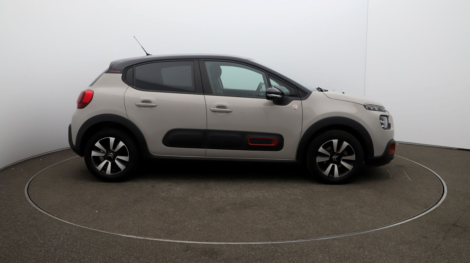 Used Citroen C3 for sale - 76809616: Photo 39