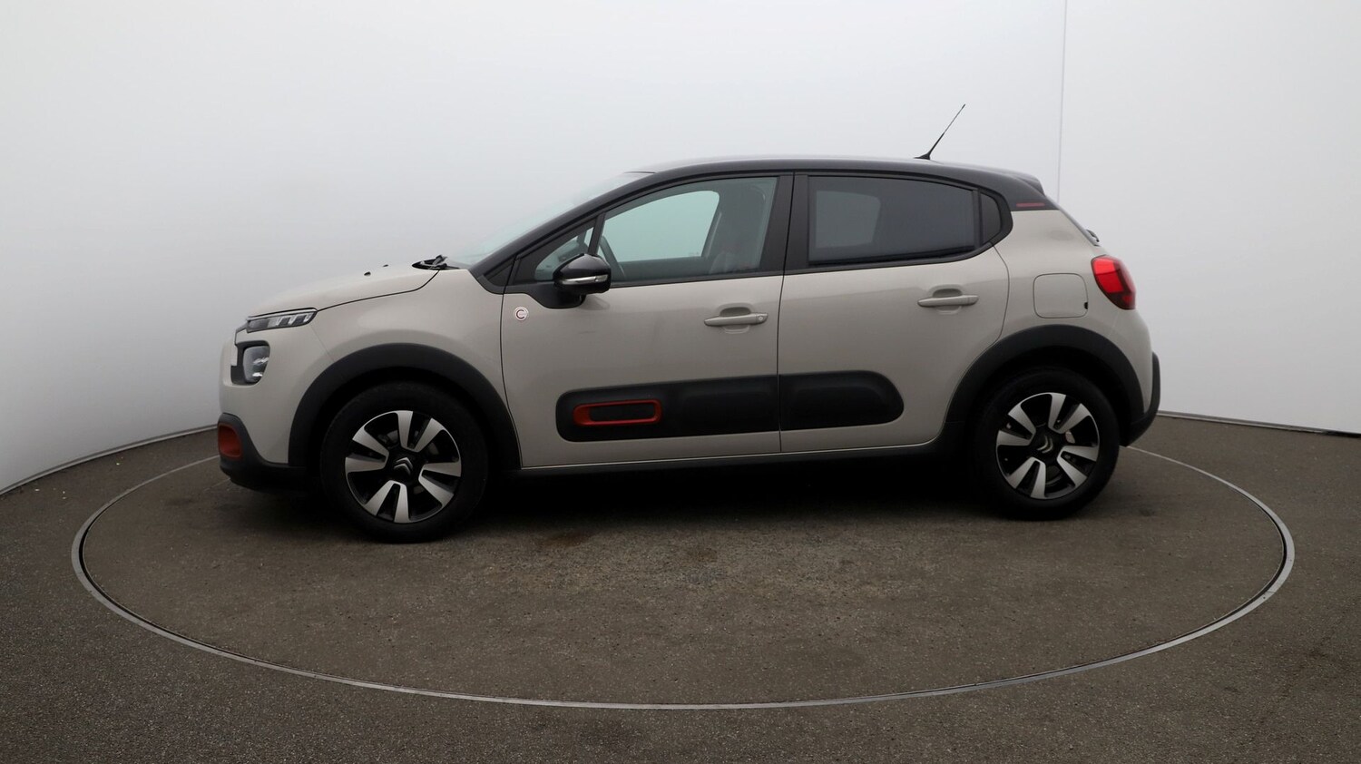 Used Citroen C3 for sale - 76809616: Photo 55