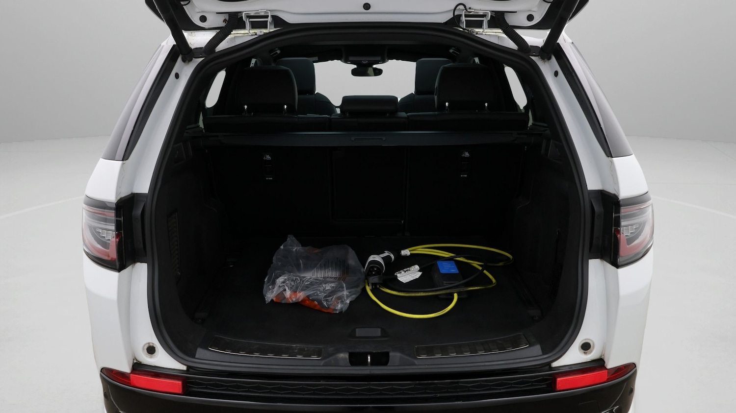 Used Land Rover Discovery Sport 2023 for sale - 77603930: Photo 17