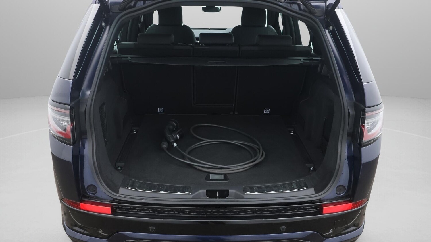 Used Land Rover Discovery Sport 2021 for sale - 76472416: Photo 18