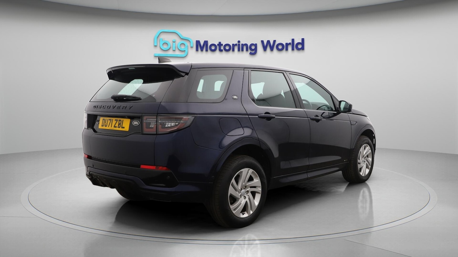 Used Land Rover Discovery Sport 2021 for sale - 76472416: Photo 8