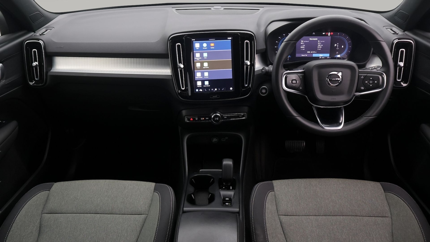 Used Volvo XC40 2023 for sale - 77679267: Photo 13