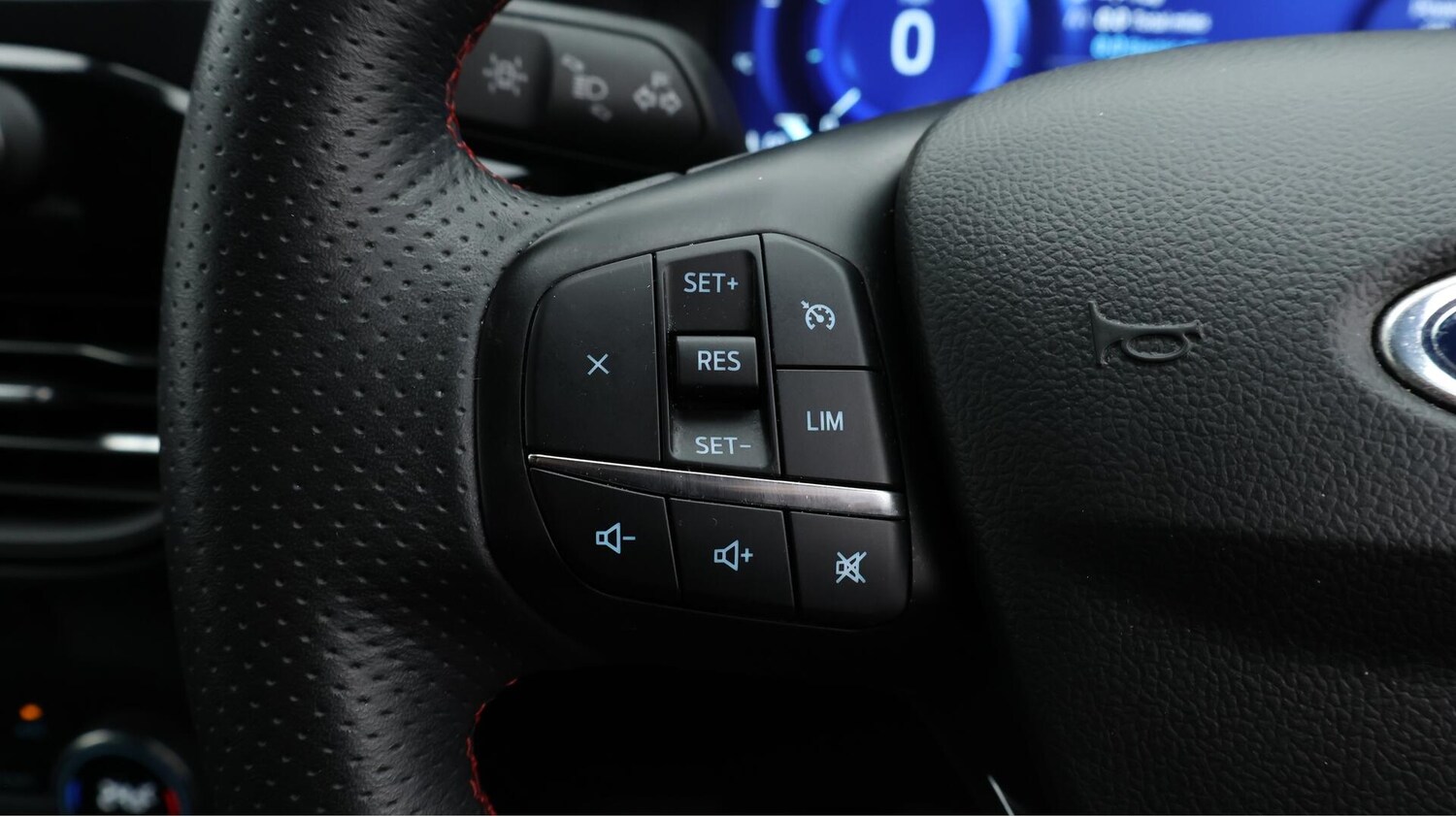 Used Ford Kuga 2021 for sale - 76282715: Photo 26