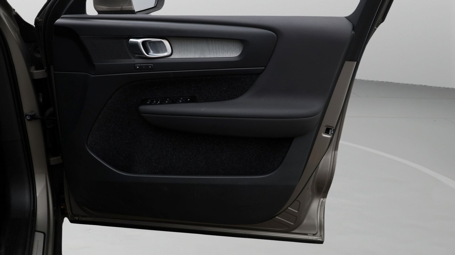 Used Volvo XC40 2021 for sale - 77474588: Photo 15