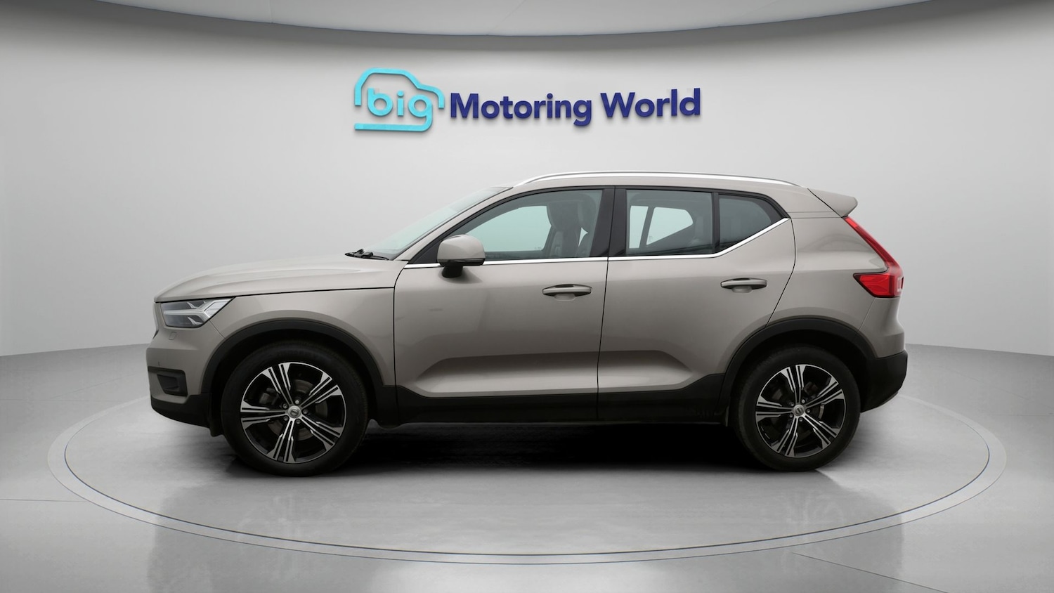 Used Volvo XC40 2021 for sale - 77474588: Photo 4