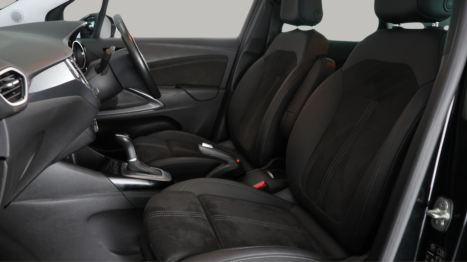 Used Vauxhall Crossland 2023 for sale - 76743325: Photo 15