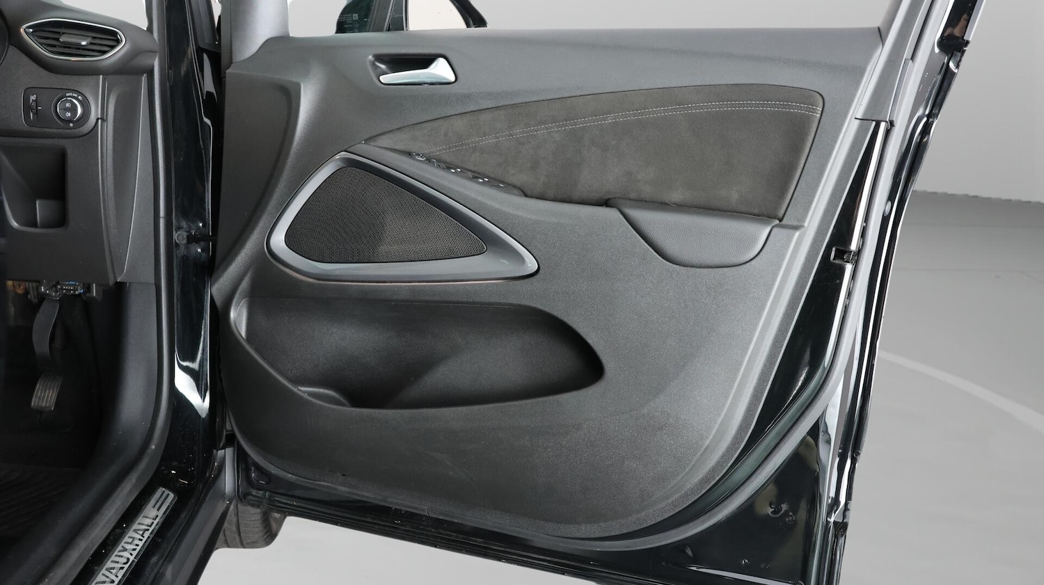 Used Vauxhall Crossland 2023 for sale - 76743325: Photo 16