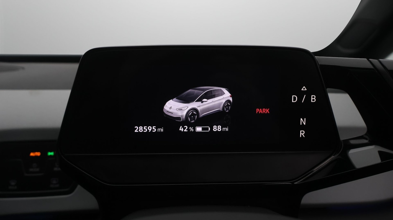 Used Volkswagen ID.3 2023 for sale - 77749713: Photo 10