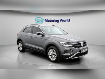 Used Volkswagen T-Roc 2024 for sale - 78271301: Photo