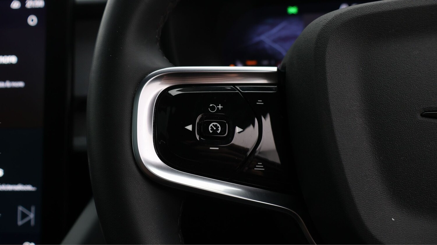 Used Polestar Polestar 2 2023 for sale - 77363451: Photo 25