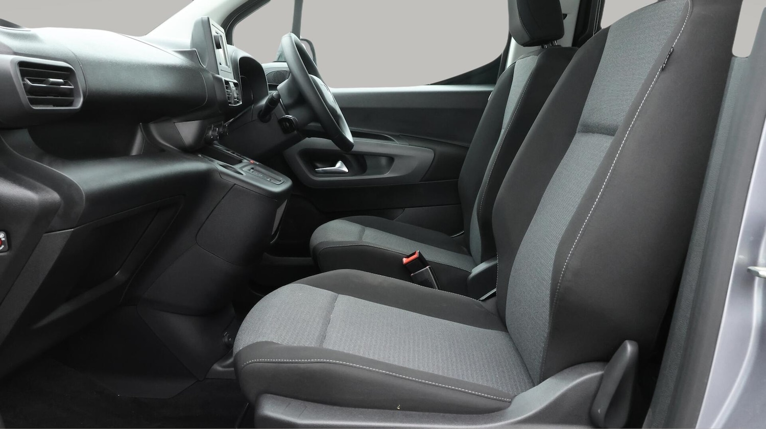 Used Toyota PROACE CITY Verso 2025 for sale - 76456822: Photo 15