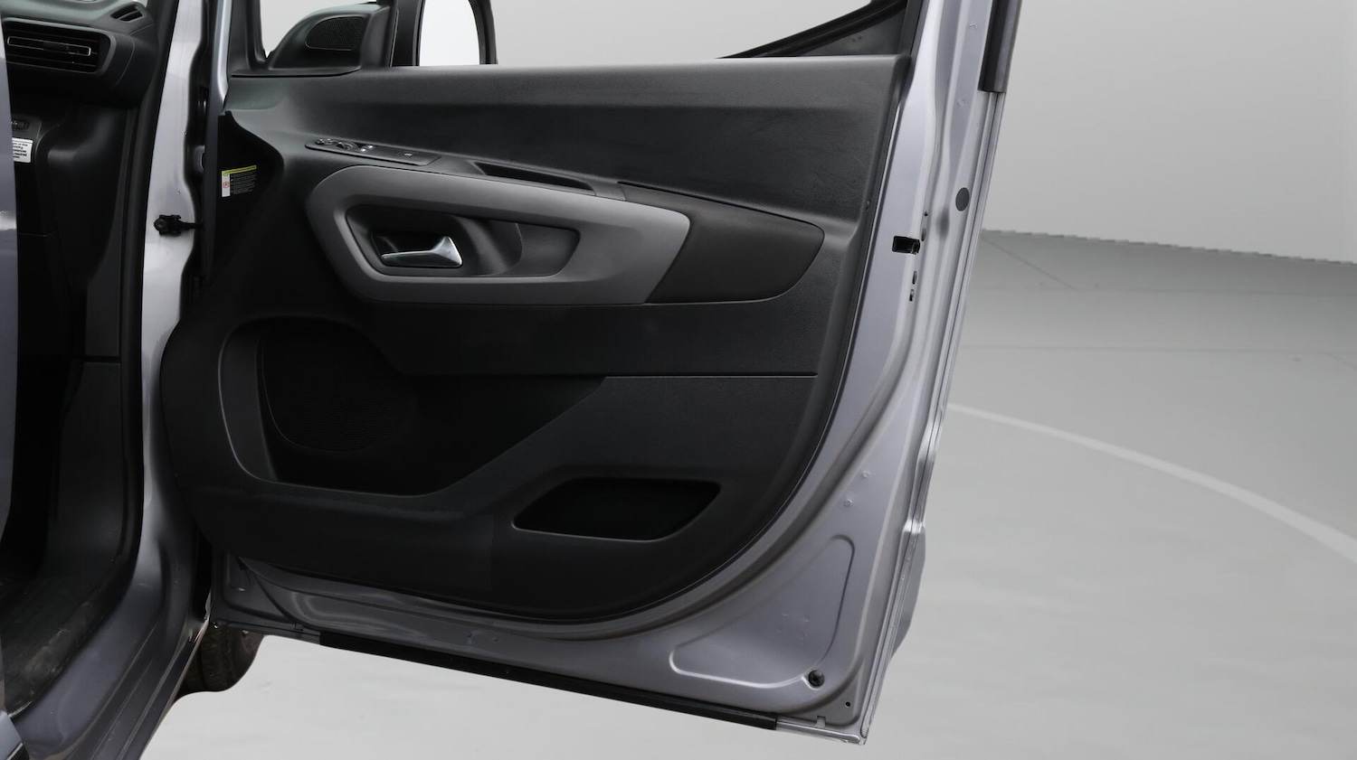 Used Toyota PROACE CITY Verso 2025 for sale - 76456822: Photo 16