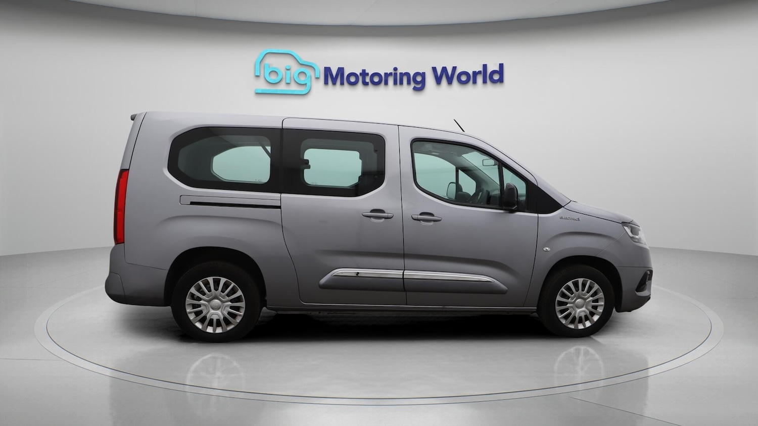 Used Toyota PROACE CITY Verso 2025 for sale - 76456822: Photo 9