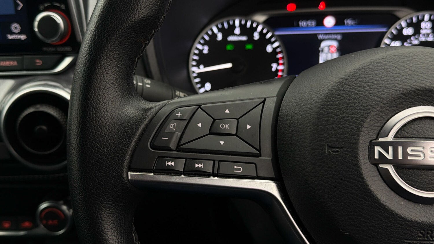 Used Nissan Juke 2023 for sale - 78190411: Photo 23