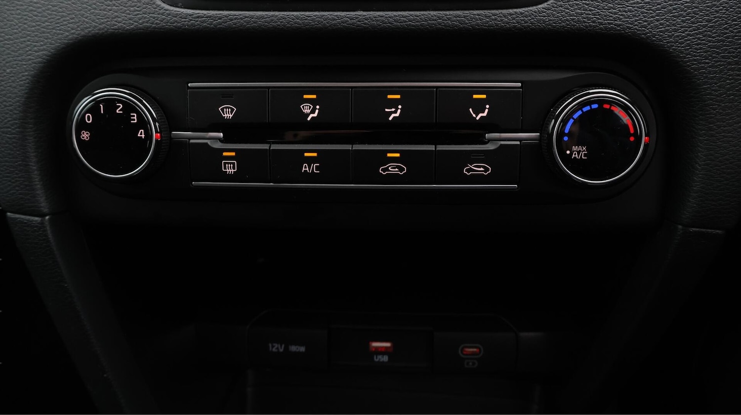 Used Kia Ceed 2023 for sale - 76645943: Photo 13