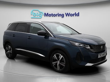 Peugeot - 5008