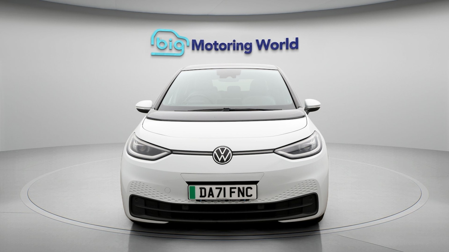 Used Volkswagen ID.3 2021 for sale - 77653564: Photo 2