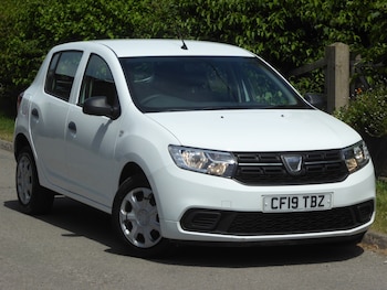 Used Dacia Sandero 2019 for sale - 79101745: Photo