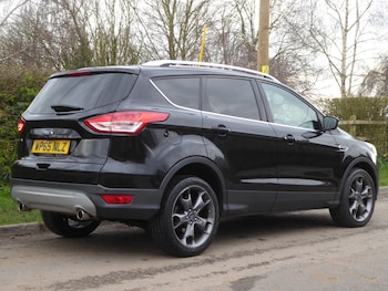 Used Ford Kuga 2015 for sale - 77833591: Photo