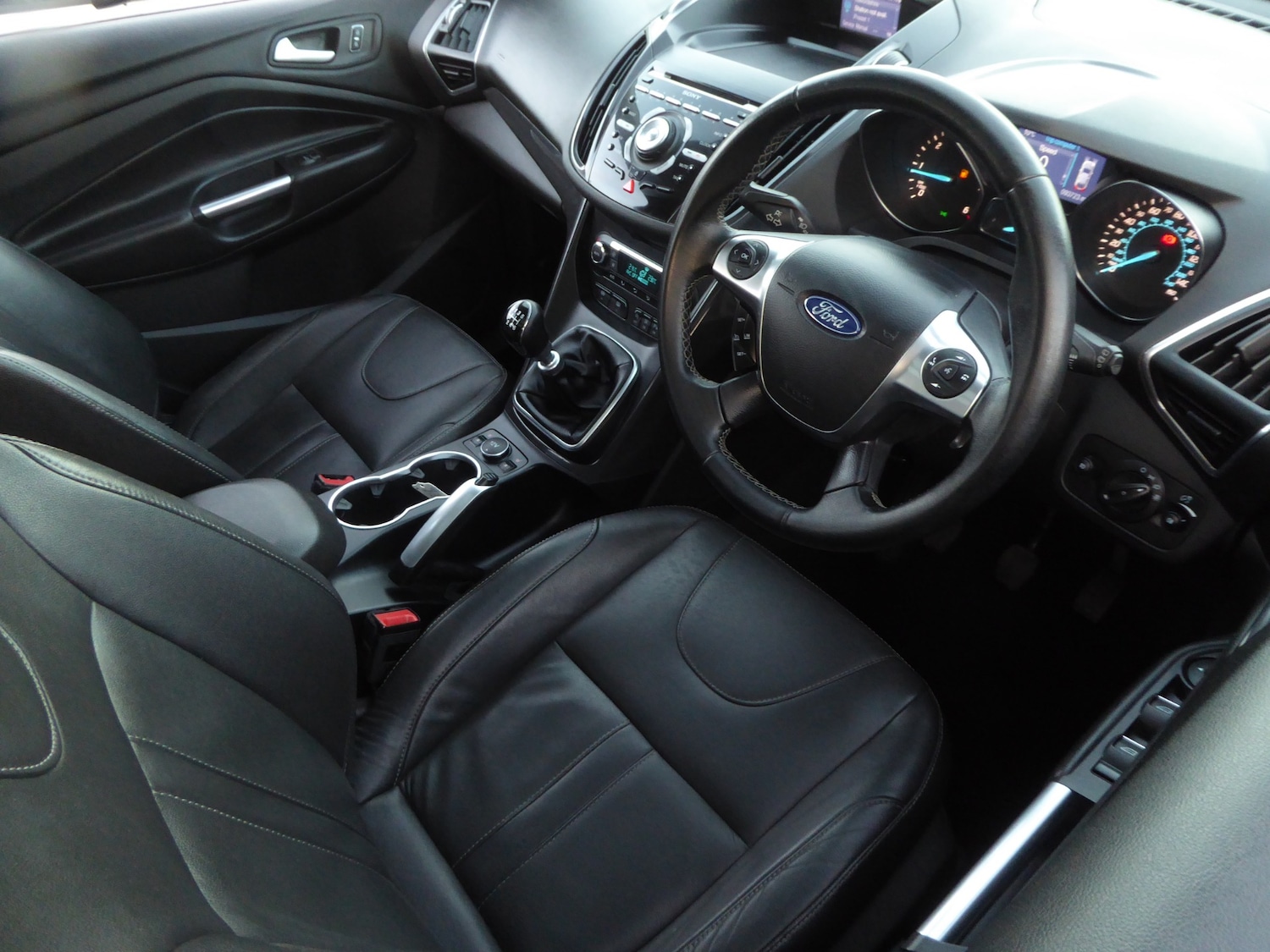 Used Ford Kuga 2015 for sale - 77833591: Photo 7