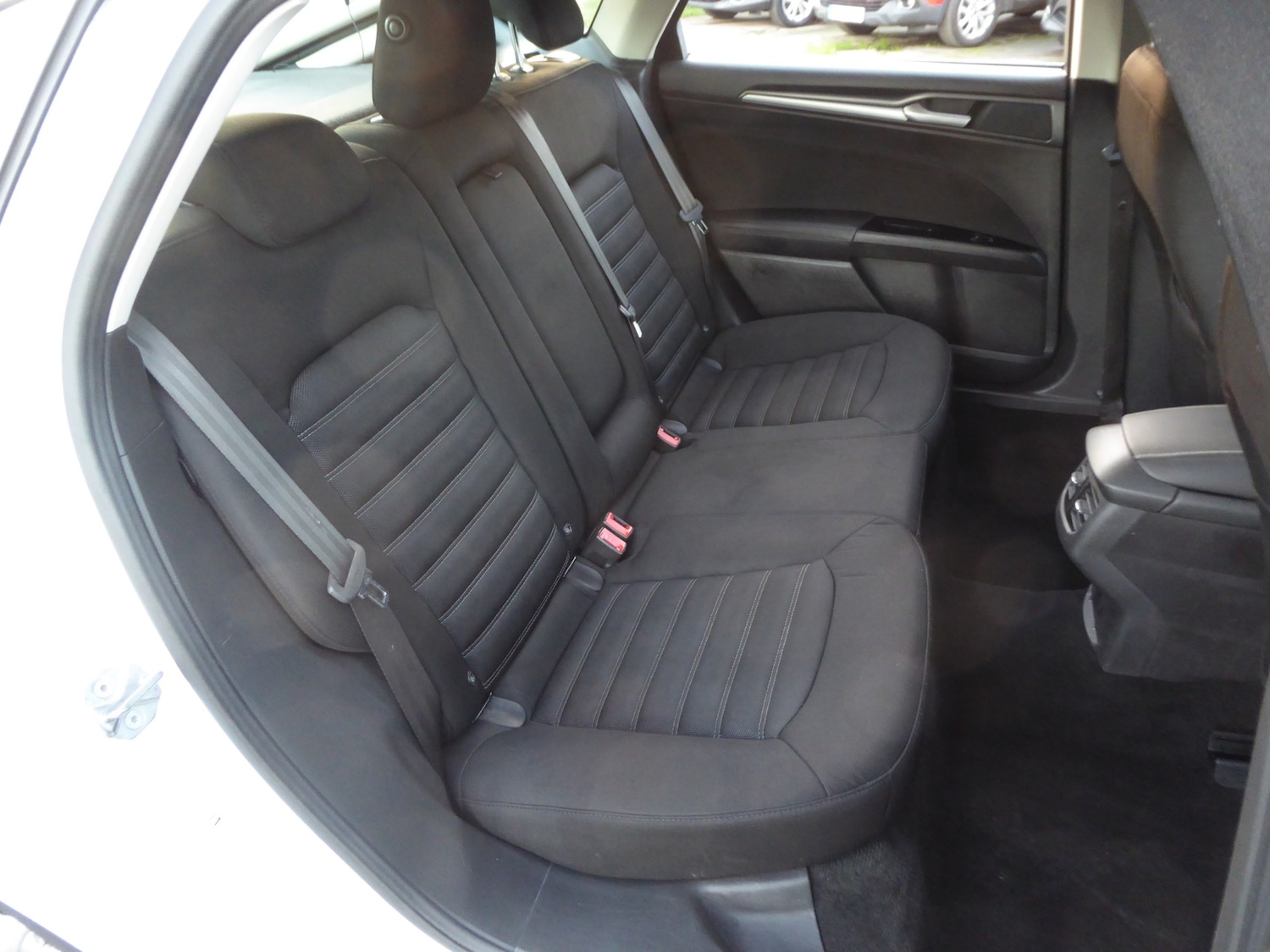 Used Ford Mondeo 2015 for sale - 76908189: Photo 18