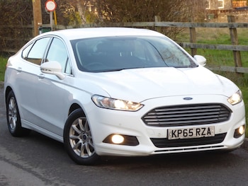 2015 (65) - 2.0 TDCi ECOnetic Zetec 5dr EURO 6 ULEZ £20 Road TAX