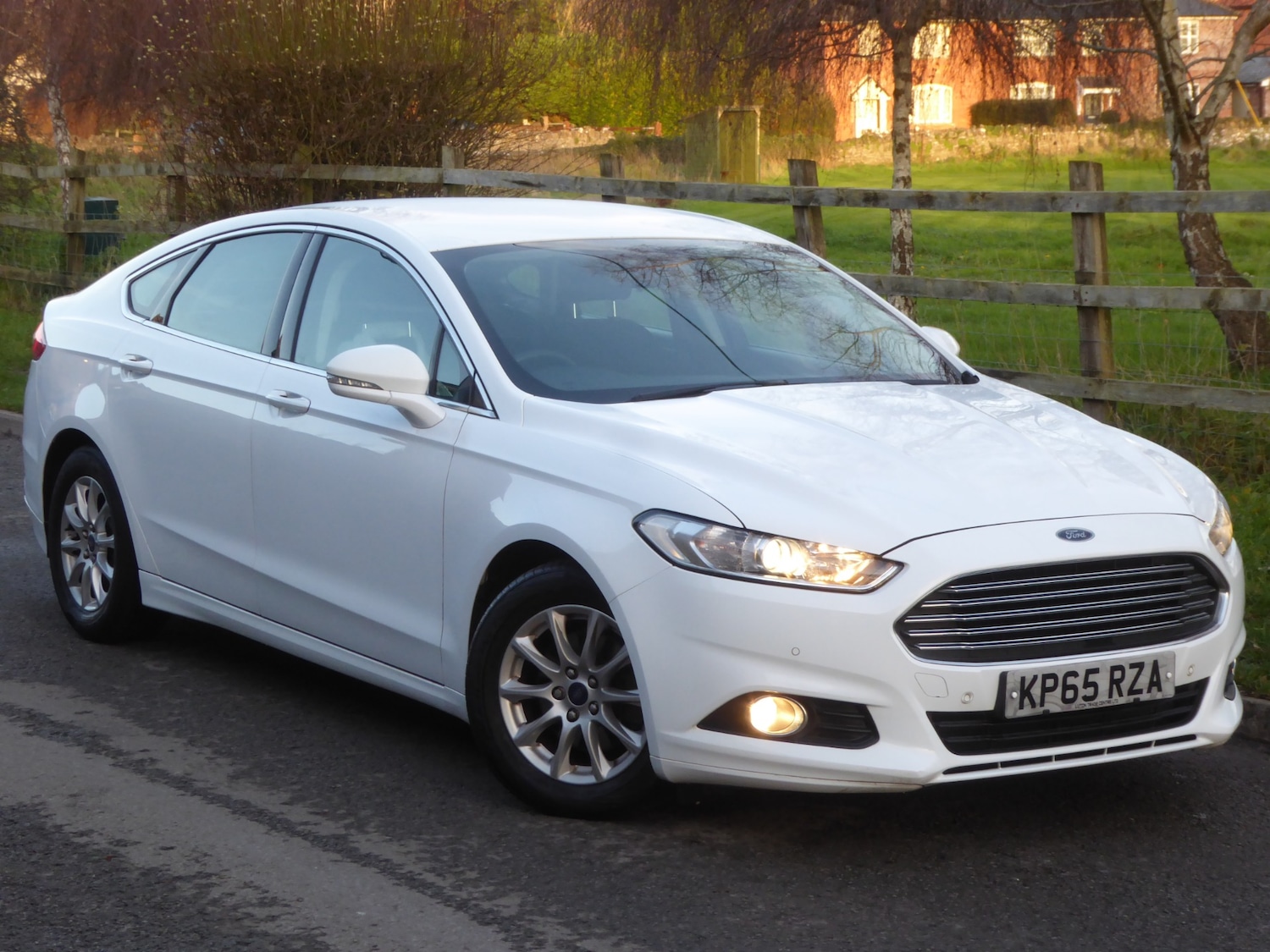 Used Ford Mondeo 2015 for sale - 76908189: Photo 20