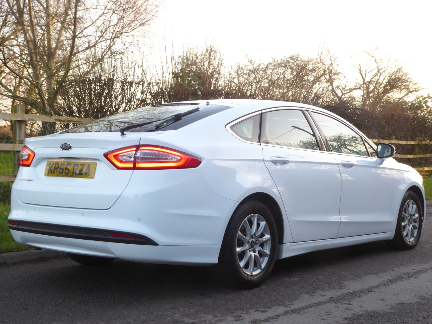 Used Ford Mondeo 2015 for sale - 76908189: Photo 25