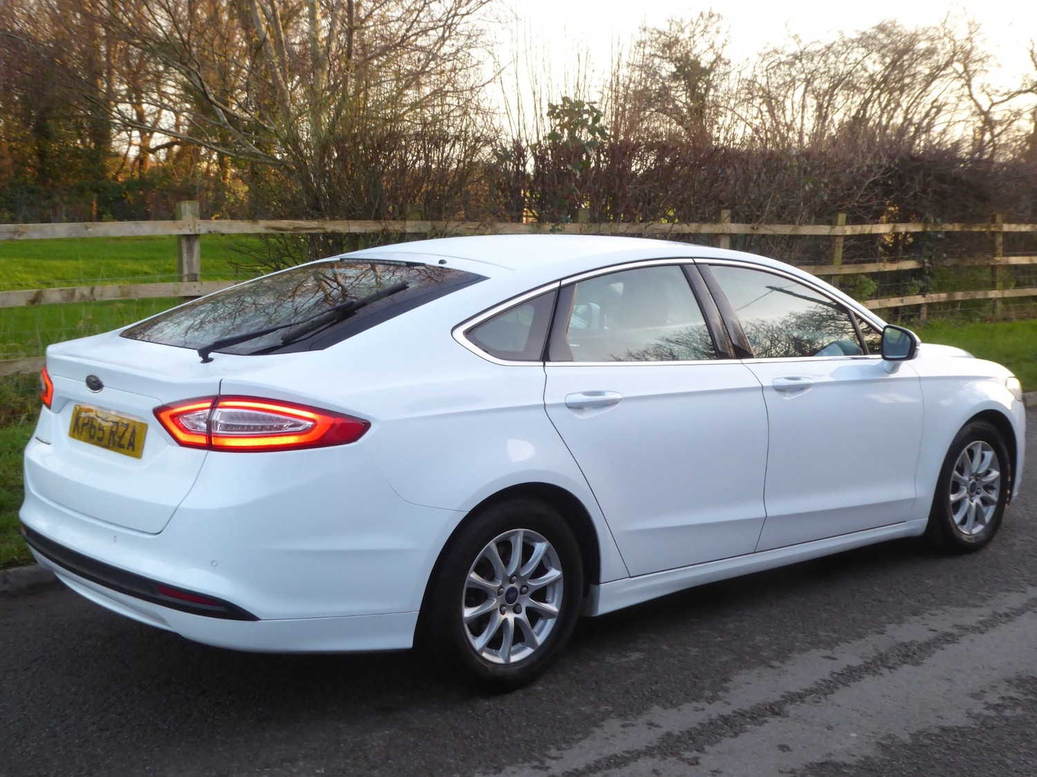 Used Ford Mondeo 2015 for sale - 76908189: Photo 26