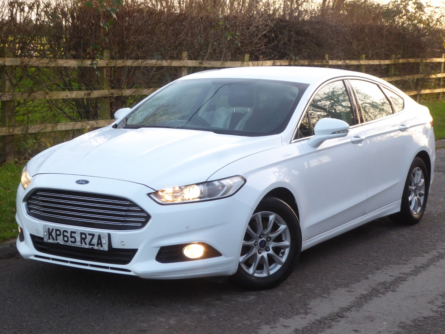 Used Ford Mondeo 2015 for sale - 76908189: Photo 27
