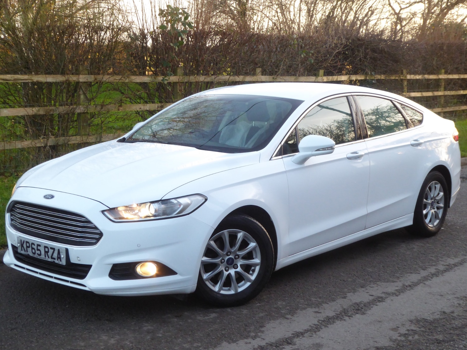 Used Ford Mondeo 2015 for sale - 76908189: Photo 28
