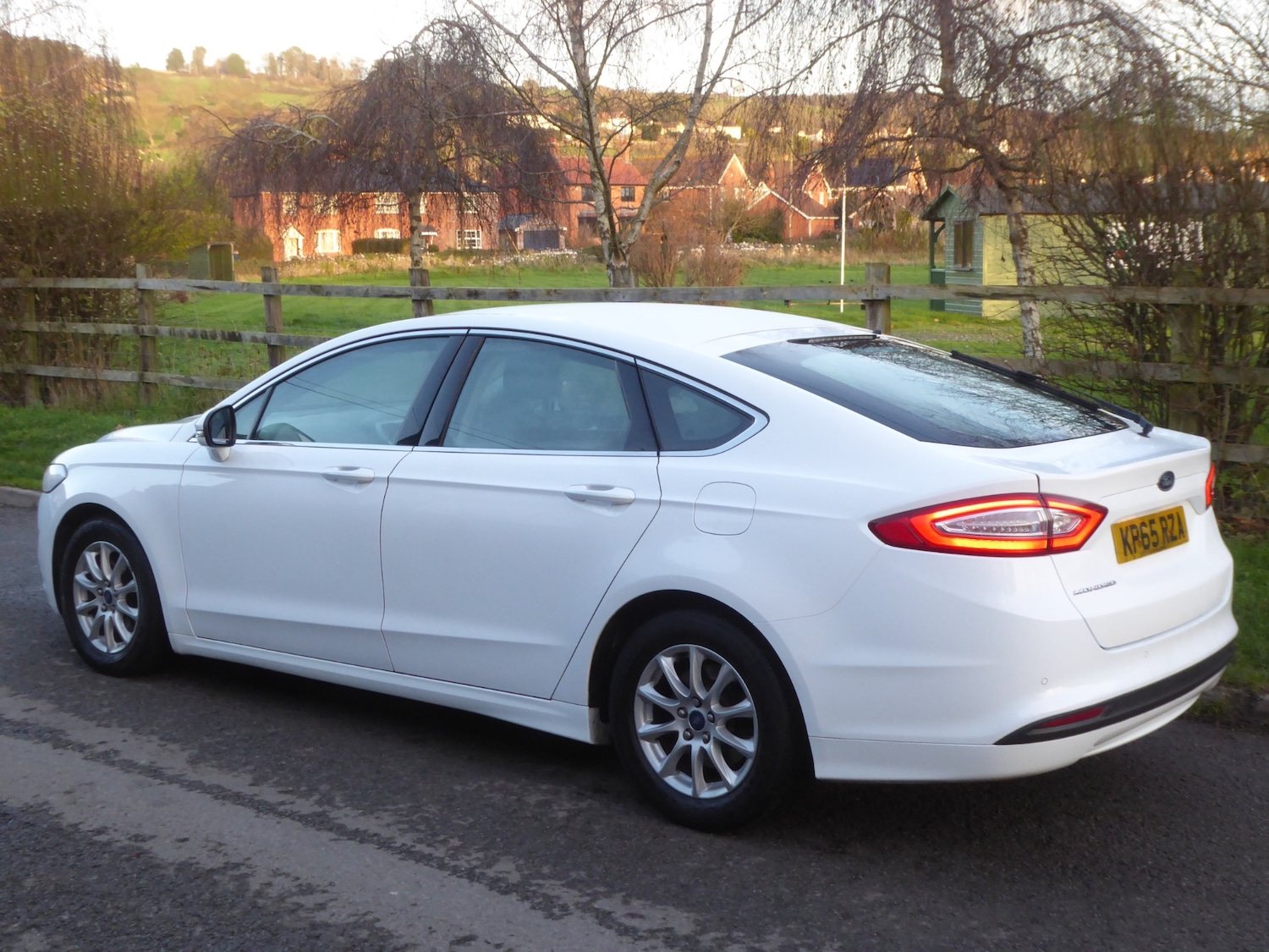 Used Ford Mondeo 2015 for sale - 76908189: Photo 34