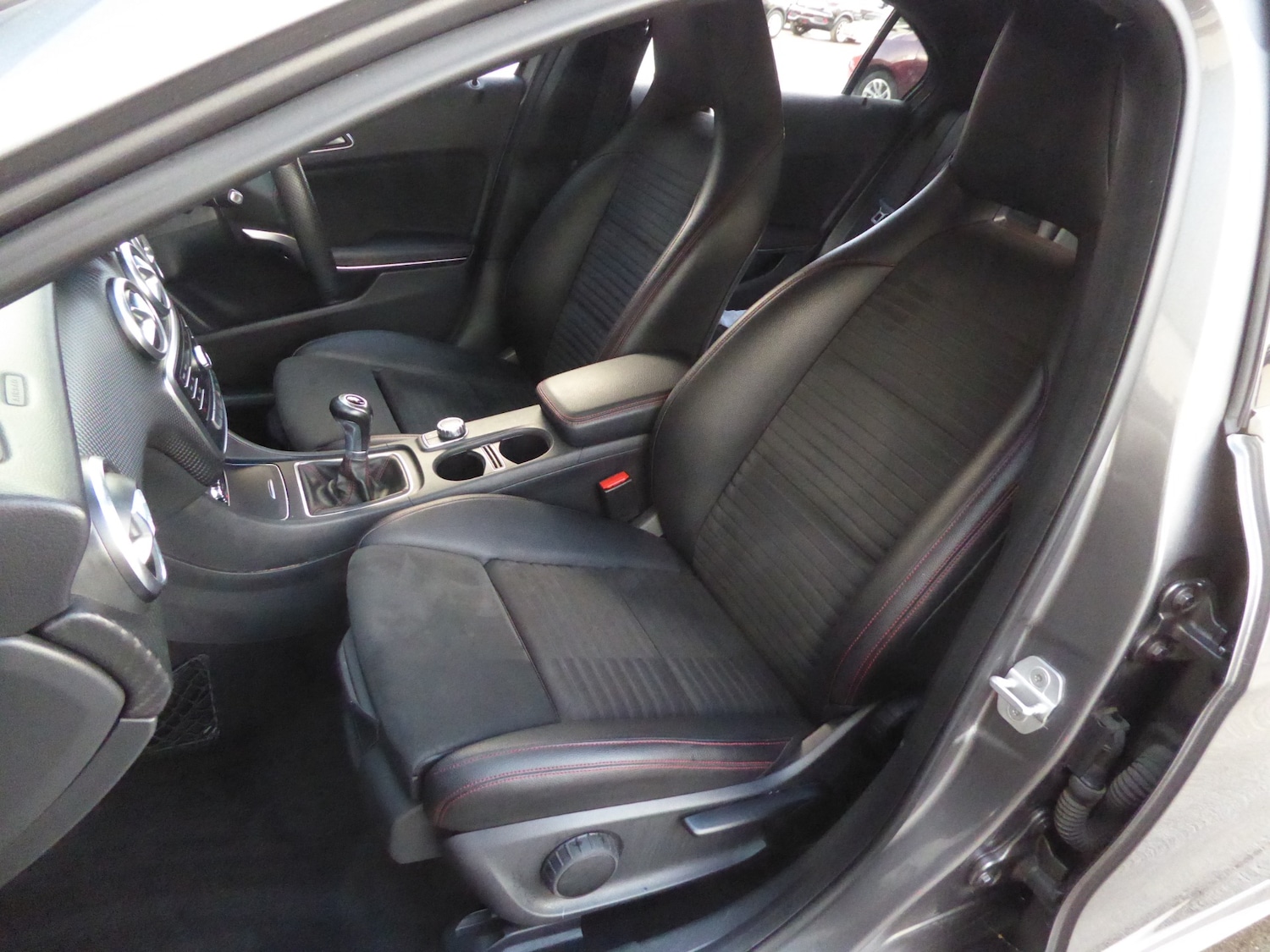 Used Mercedes-Benz A-Class 2016 for sale - 76393787: Photo 29