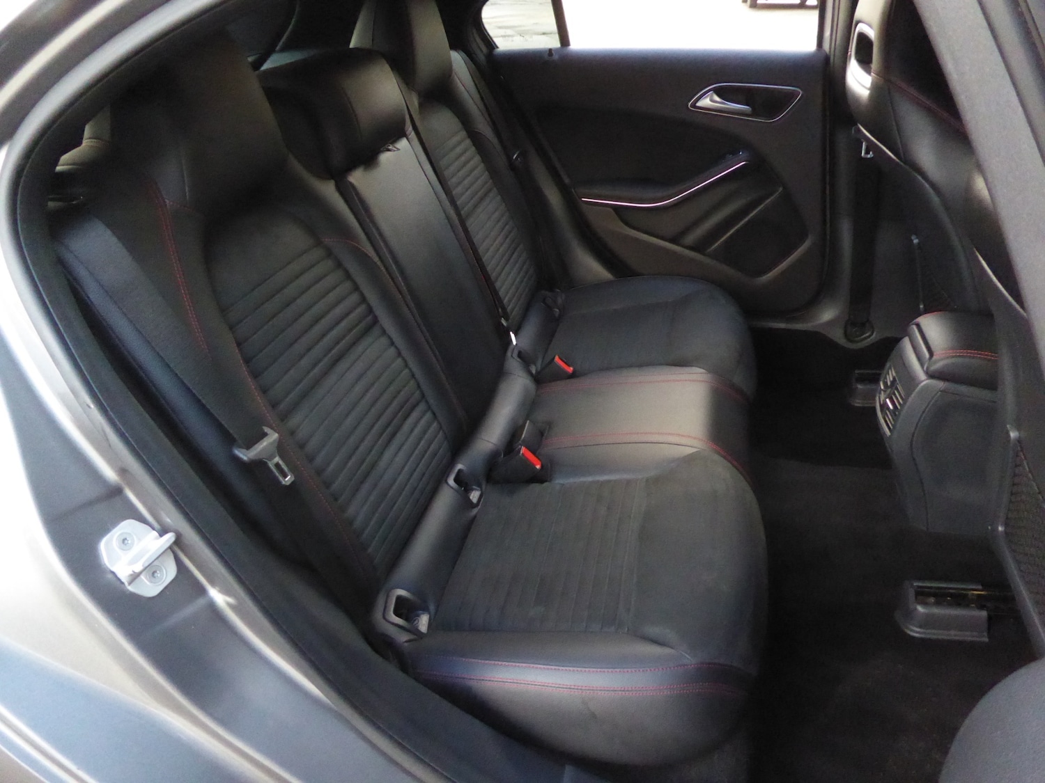 Used Mercedes-Benz A-Class 2016 for sale - 76393787: Photo 32