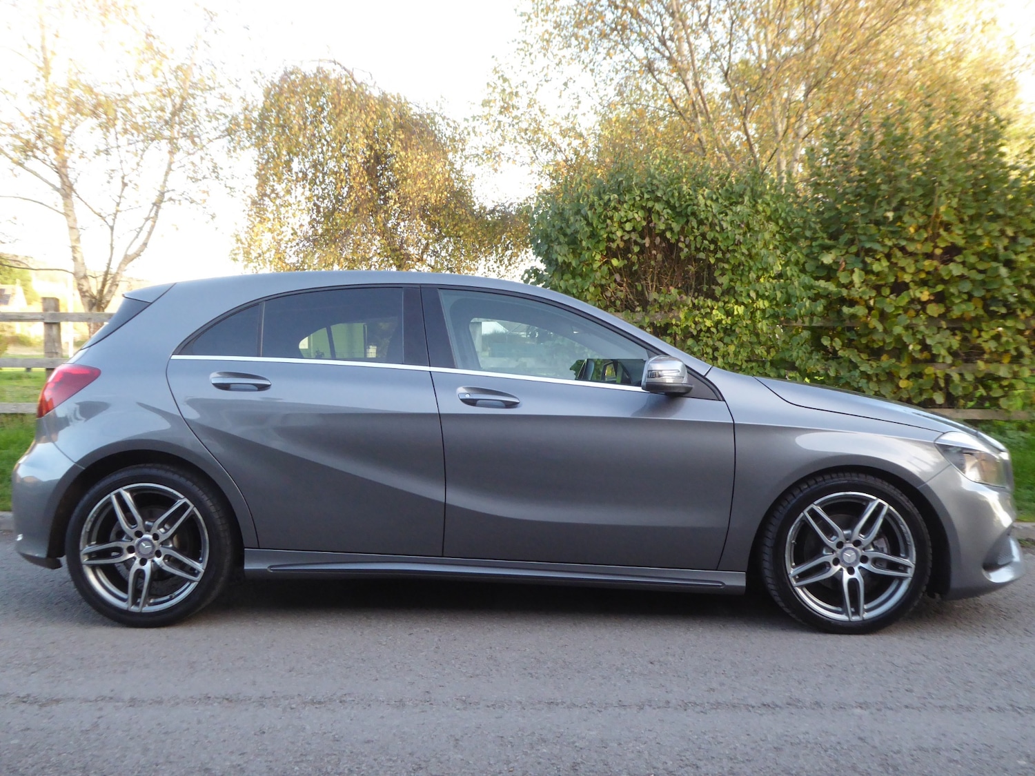 Used Mercedes-Benz A-Class 2016 for sale - 76393787: Photo 5