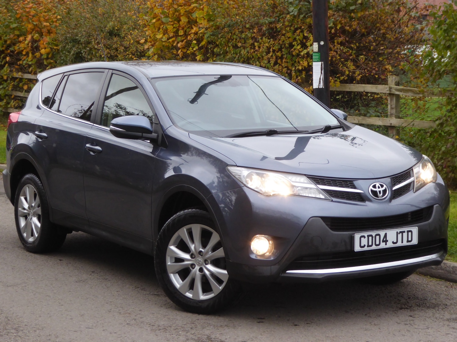 Used Toyota RAV4 2013 for sale - 76492348: Photo 1