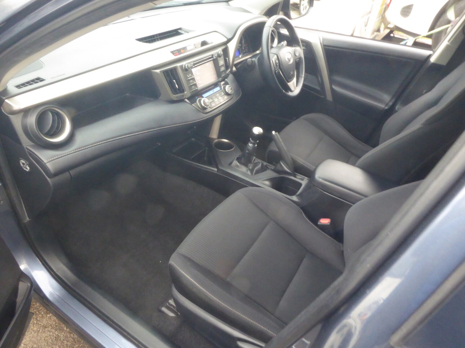 Used Toyota RAV4 2013 for sale - 76492348: Photo 31