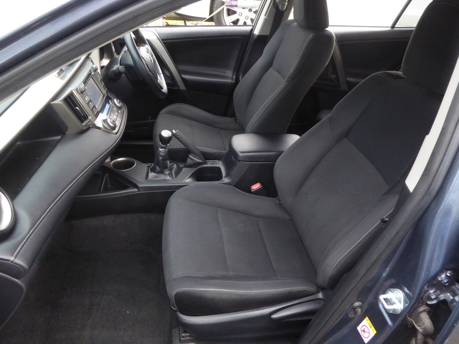 Used Toyota RAV4 2013 for sale - 76492348: Photo 34