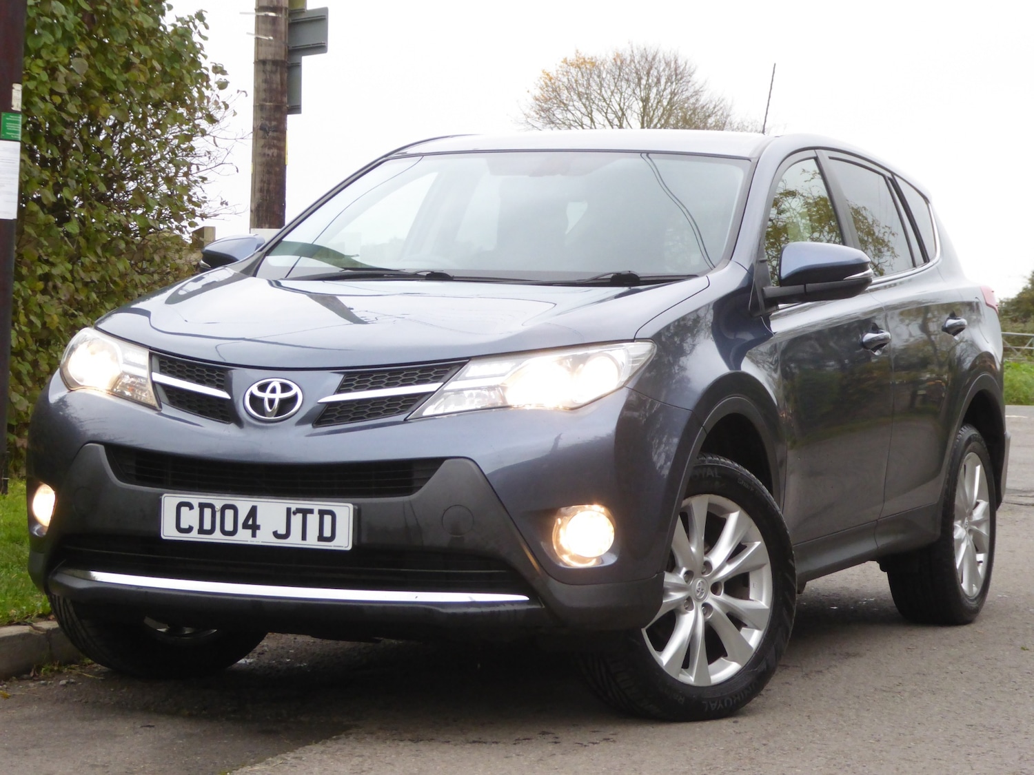 Used Toyota RAV4 2013 for sale - 76492348: Photo 4