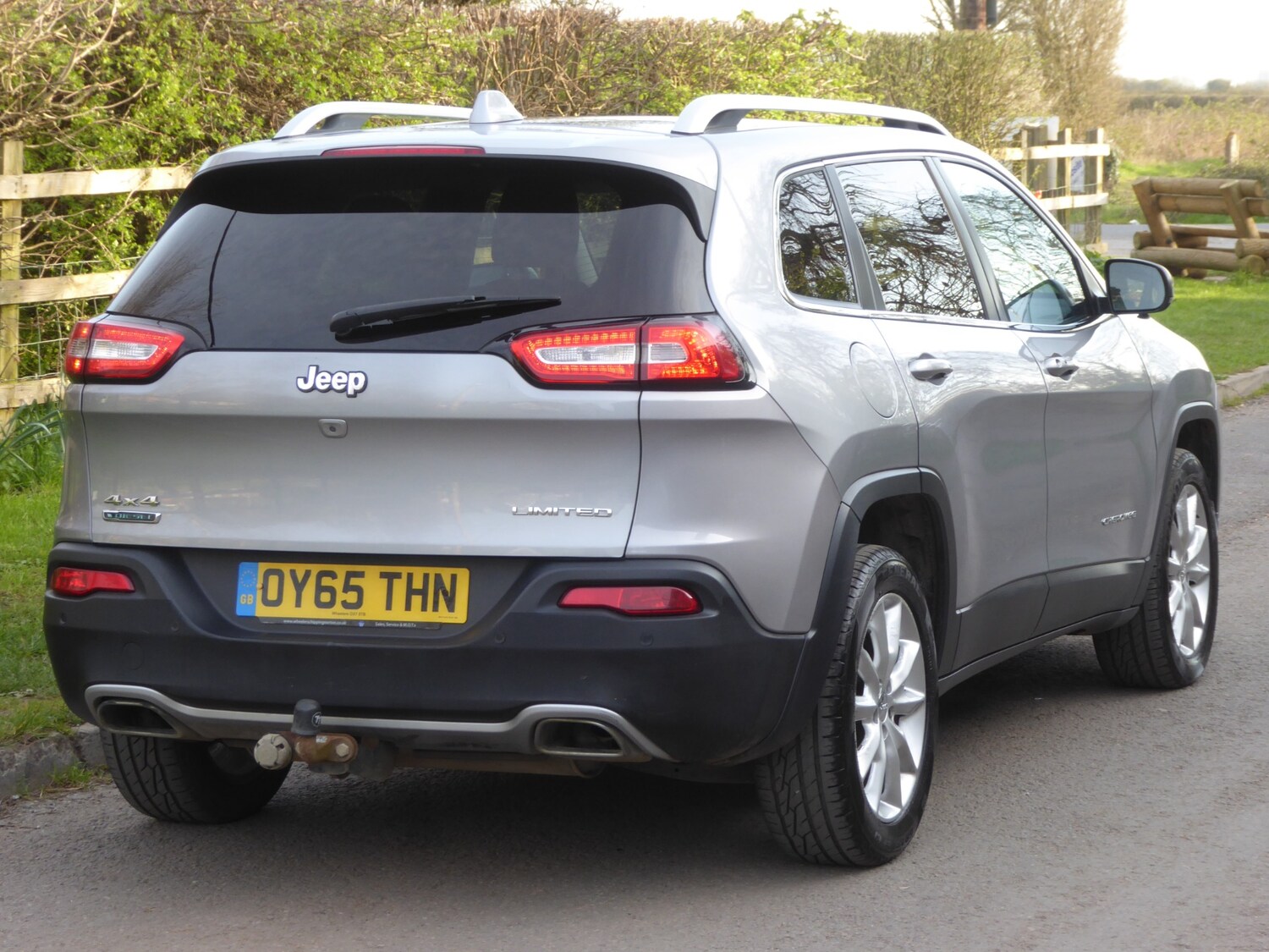 Used Jeep Cherokee 2015 for sale - 77965488: Photo 13