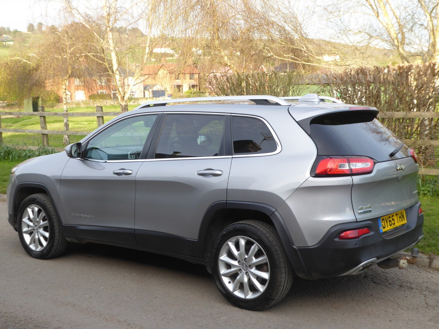 Used Jeep Cherokee 2015 for sale - 77965488: Photo 22