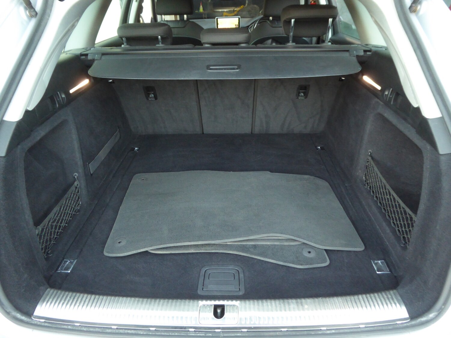 Used Audi A4 2016 for sale - 76983917: Photo 12