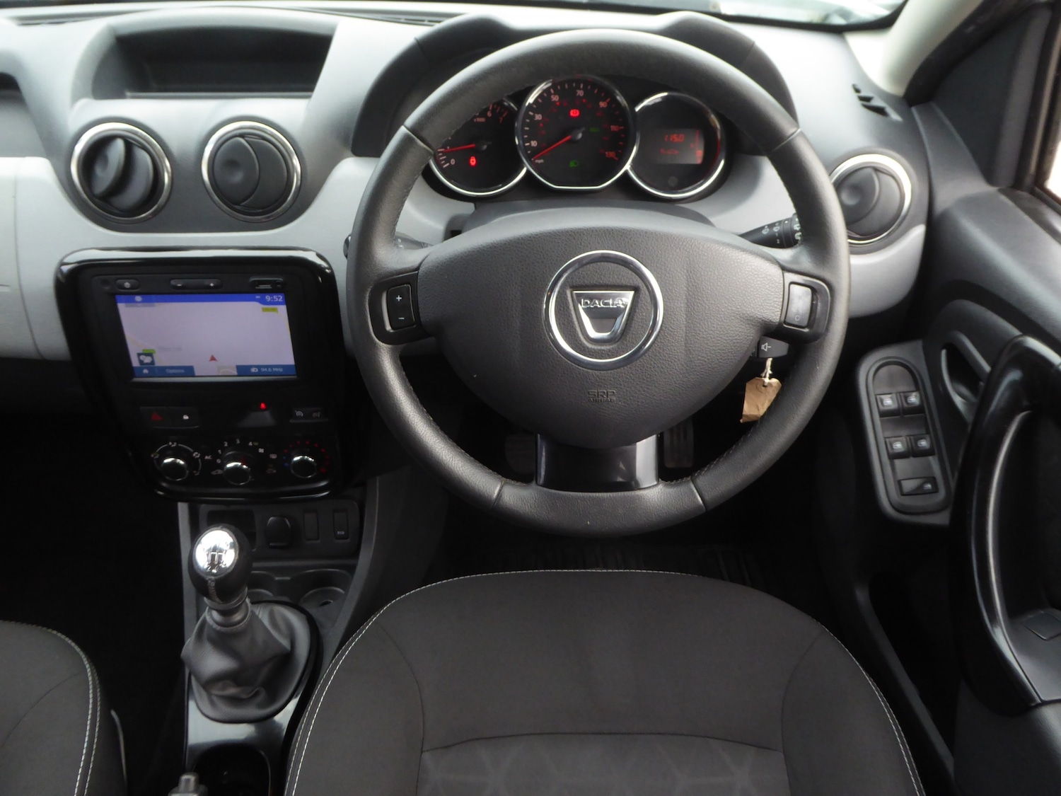 Used Dacia Duster 2015 for sale - 76126518: Photo 10