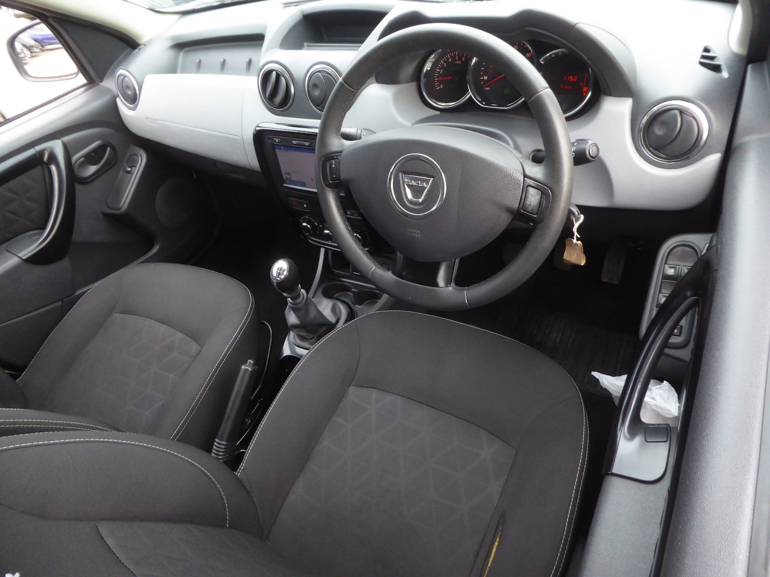 Used Dacia Duster 2015 for sale - 76126518: Photo 12