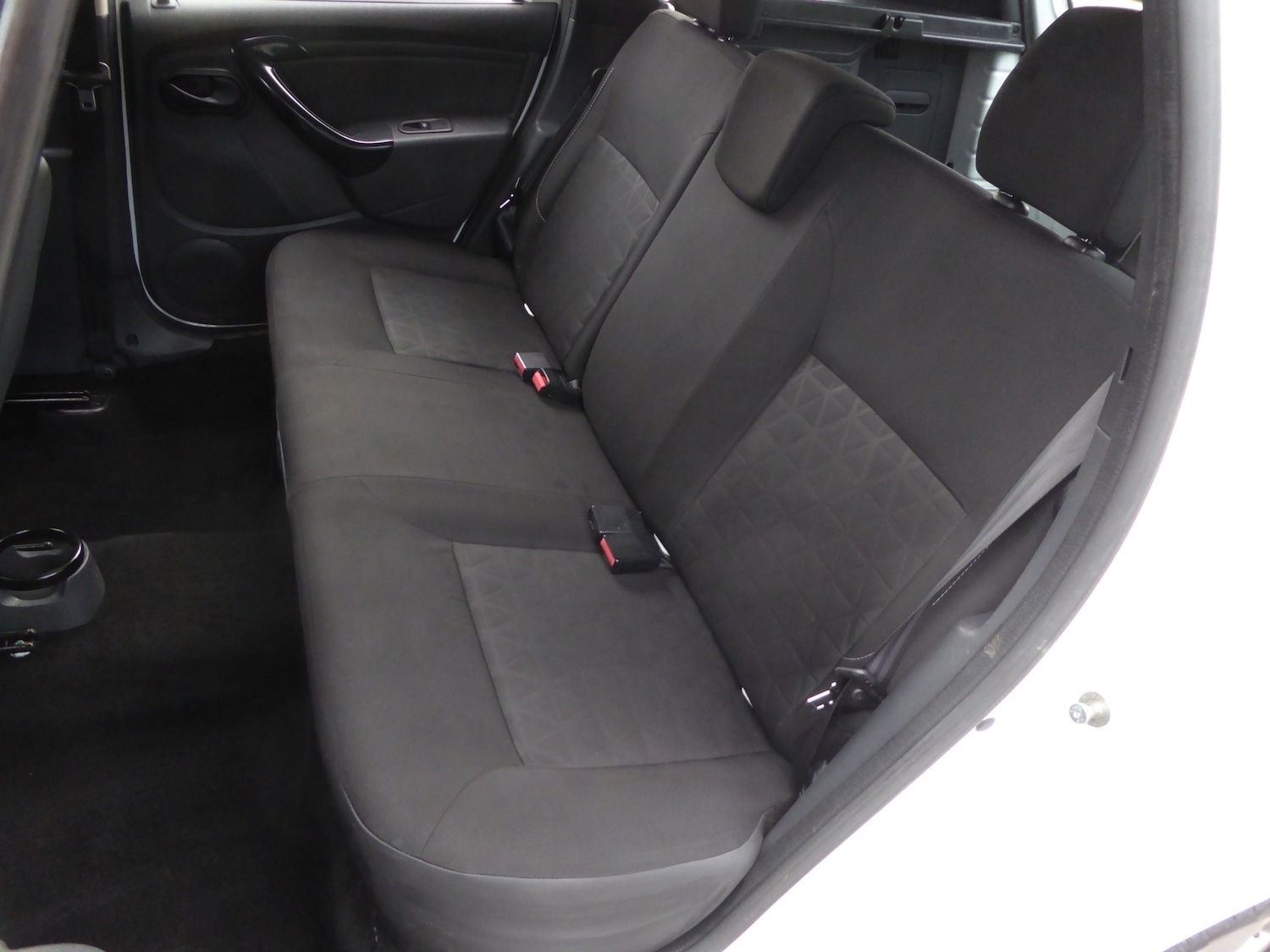 Used Dacia Duster 2015 for sale - 76126518: Photo 15