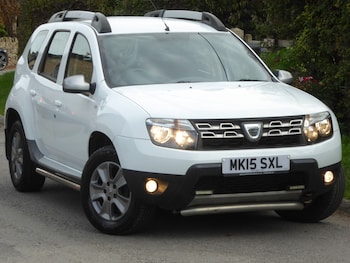 Used Dacia Duster 2015 for sale - 76126518: Photo