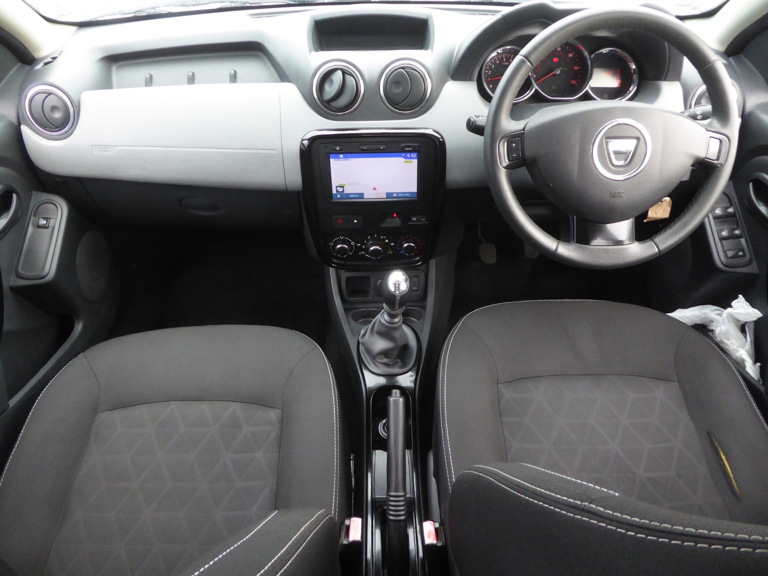 Used Dacia Duster 2015 for sale - 76126518: Photo 9