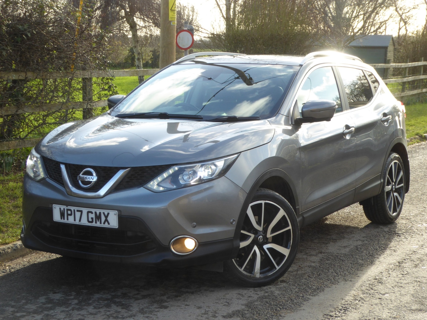 Used Nissan Qashqai 2017 for sale - 77114441: Photo 2